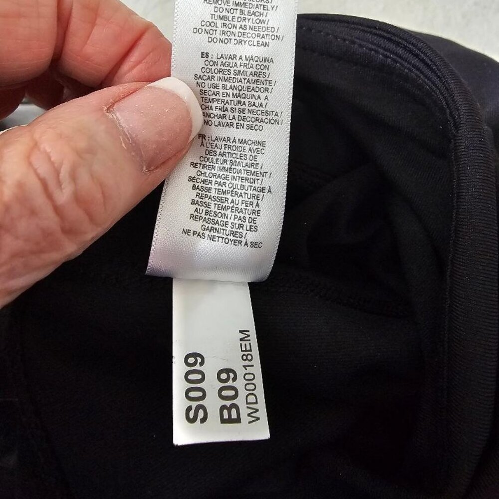 GAIAM Black flared leggings 2 pair size Medium - Picture 7 of 8